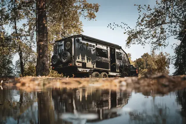 Pause Rv Overlander Luxury recreational Pause vehicle in Canada | Overland WBA