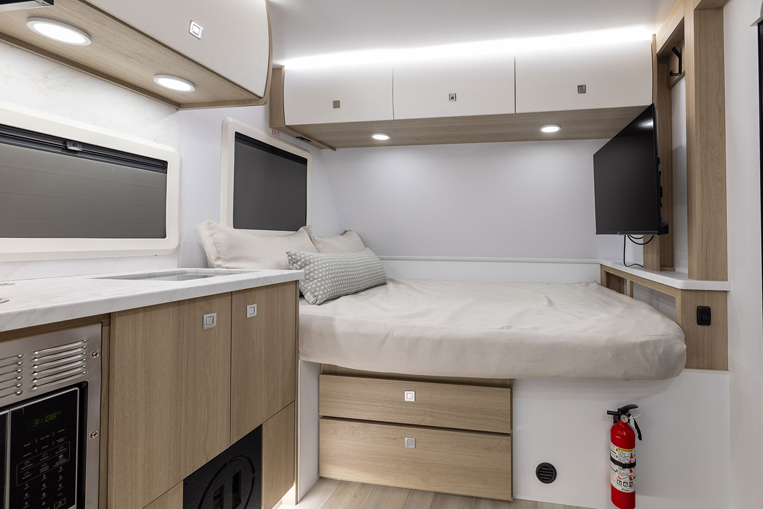 Pause Rv Overlander Modèles Pause Overland WBA - VR tout terrain premium